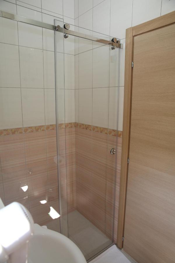Apartmani Dijana 2 โกตอร์ ภายนอก รูปภาพ