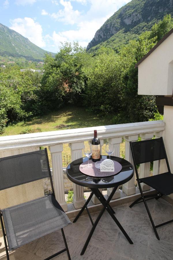 Apartmani Dijana 2 โกตอร์ ภายนอก รูปภาพ